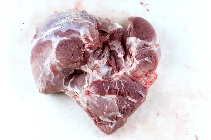 Daging — boneless leg meat
